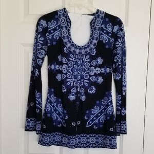 INC. Black & blue print long sleeve top SM Petite